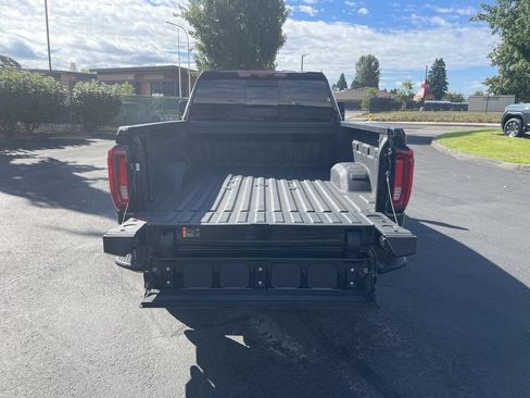 Used 2022 GMC Sierra 2500 AT4 w/ AT4 Premium Plus Package AWD/4WD image 27