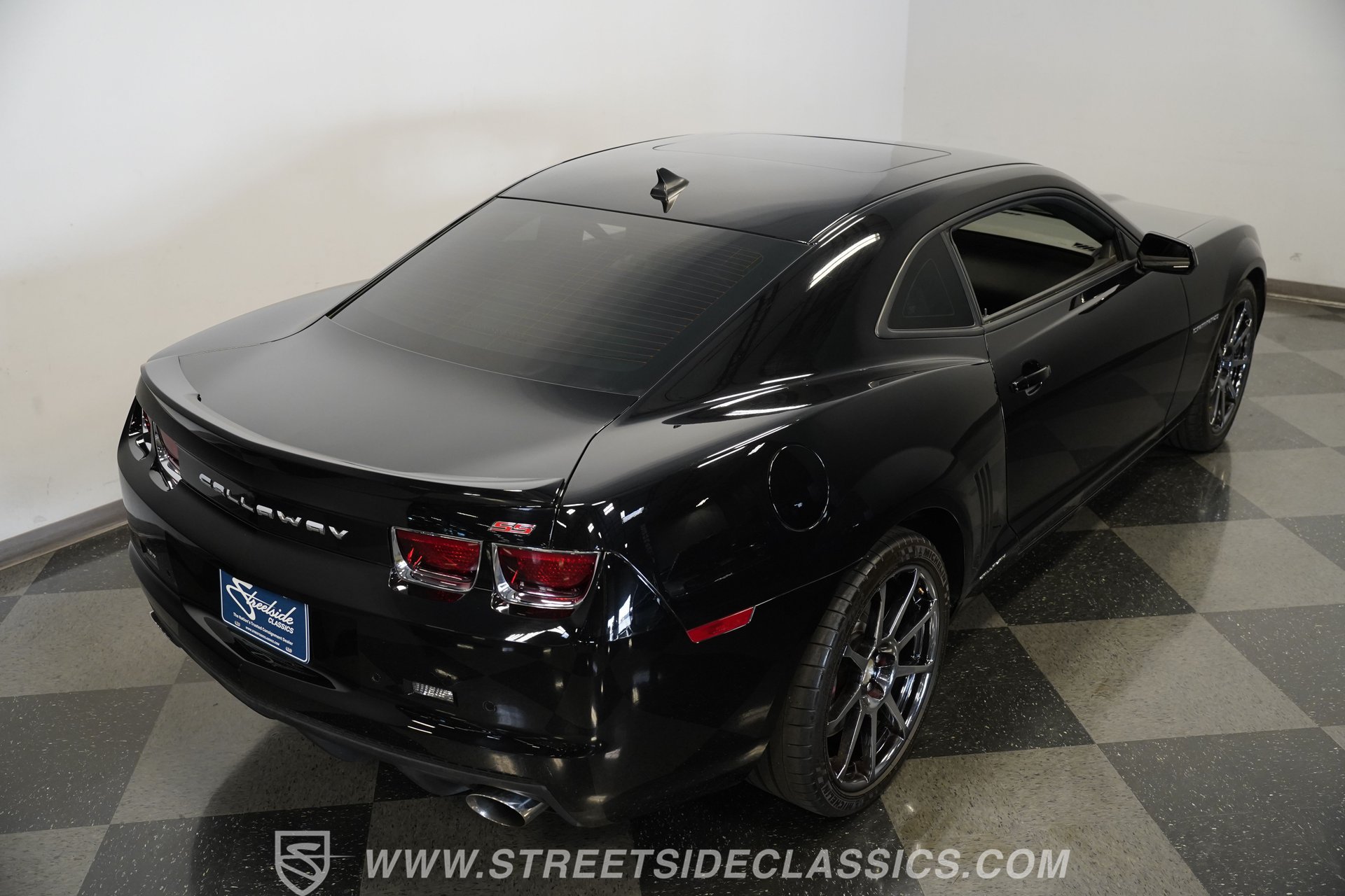 Used 2011 Chevrolet Camaro SS w/ RS Package RWD image 29