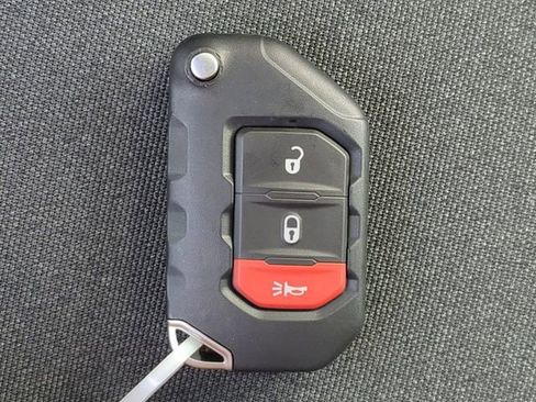 New 2026 Jeep Wrangler Sport S image 33