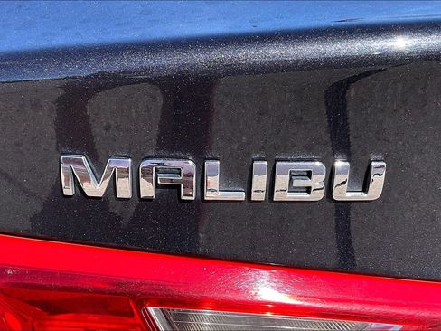 Used 2023 Chevrolet Malibu LT image 24
