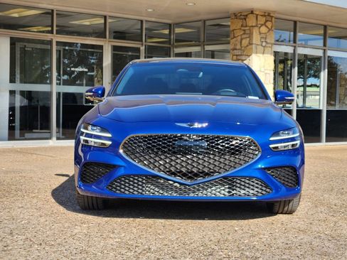 Used 2025 Genesis G70 3.3T Advanced w/ Sport Prestige Package image 2