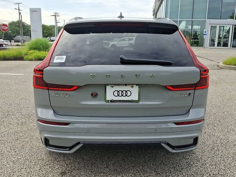 Used 2026 Volvo XC60 B5 Ultra w/ Climate Package AWD/4WD image 5