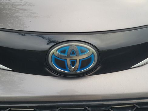 Used 2022 Toyota Sienna XSE FWD image 29