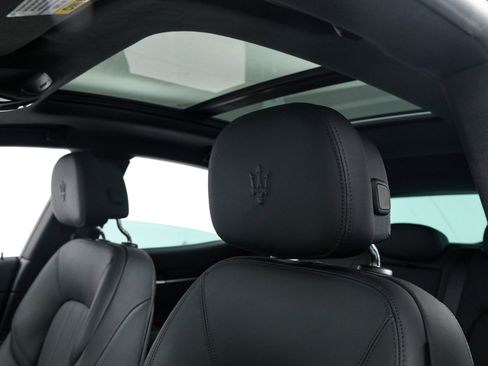 Certified 2023 Maserati Levante GT image 20