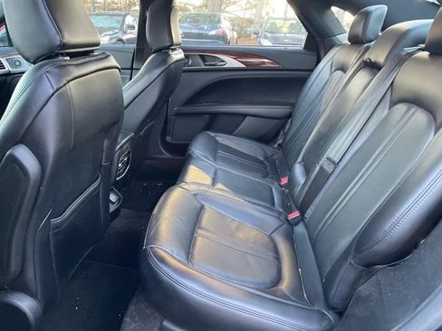 Used 2020 Lincoln MKZ Reserve w/ Elements Package image 8