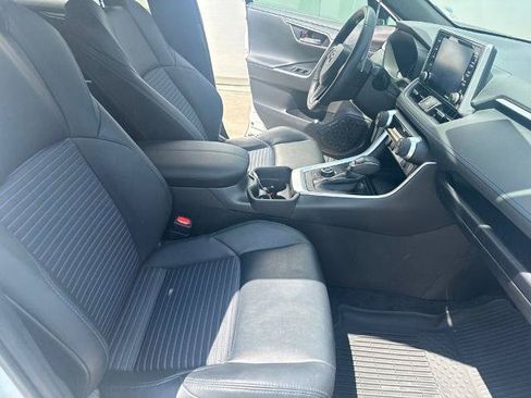Used 2021 Toyota RAV4 XSE w/ XSE Grade Weather Package AWD/4WD image 32