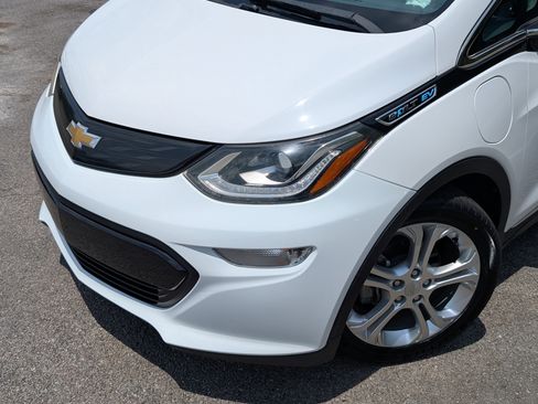 Used 2018 Chevrolet Bolt LT FWD image 13