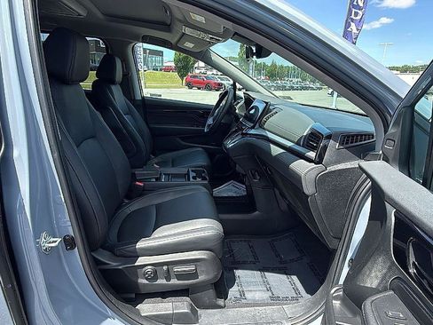 Used 2023 Honda Odyssey Touring image 17