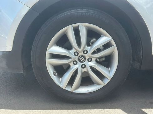 Used 2014 Hyundai Santa Fe Sport 2.0T w/ Navigation Package 06 FWD image 18