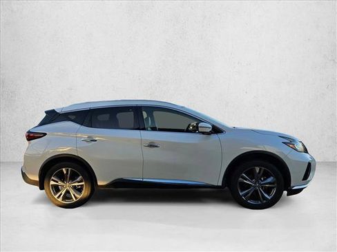 Used 2019 Nissan Murano Platinum image 4