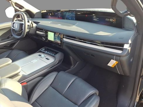 New 2025 Lincoln Navigator Reserve w/ Jet Appearance Package image 12