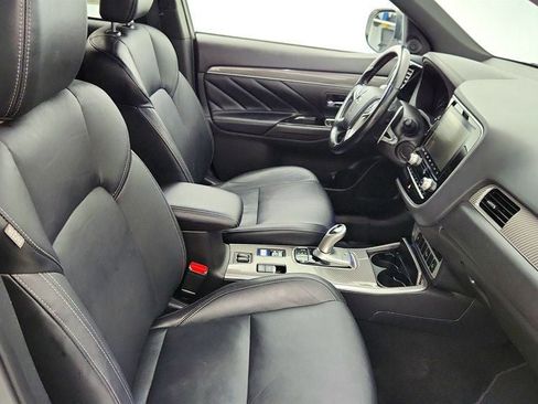 Used 2021 Mitsubishi Outlander SEL image 22