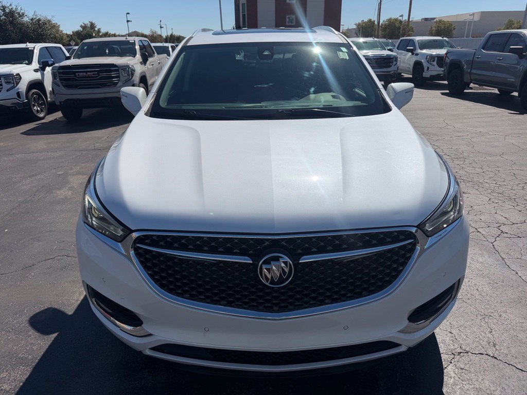 Used 2020 Buick Enclave Avenir w/ Avenir Technology Package AWD/4WD image 9
