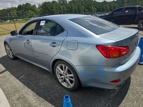Used 2006 Lexus IS 350 RWD image 2