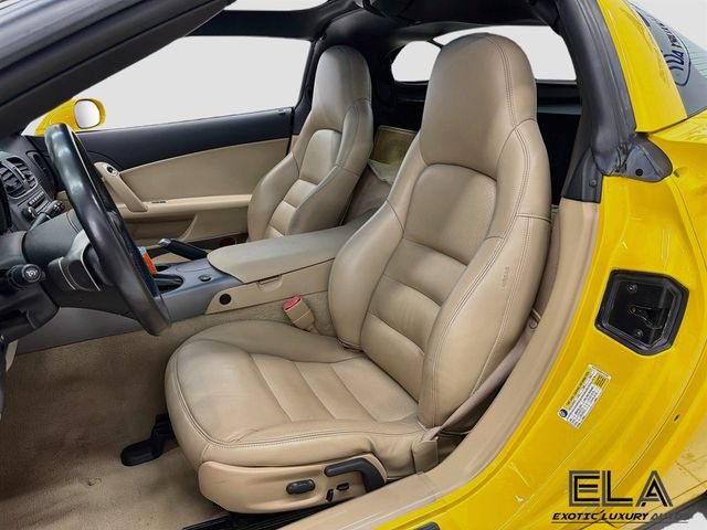 Used 2006 Chevrolet Corvette Coupe w/ Preferred Equipment Group RWD image 23