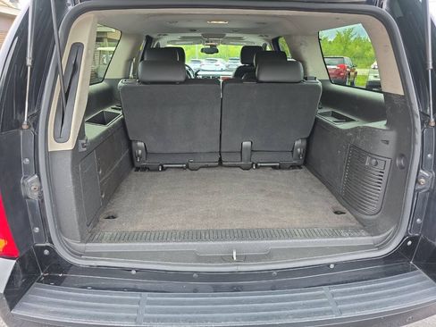 Used 2009 GMC Yukon XL SLT w/ Preferred Package AWD/4WD image 12