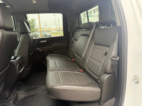 Used 2021 GMC Sierra 3500 Denali w/ Denali Ultimate Package AWD/4WD image 10