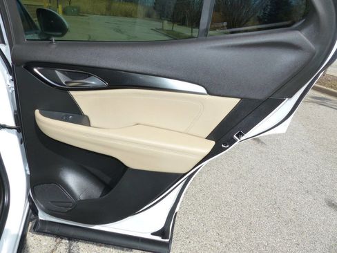 Used 2025 Buick Envision Preferred image 29