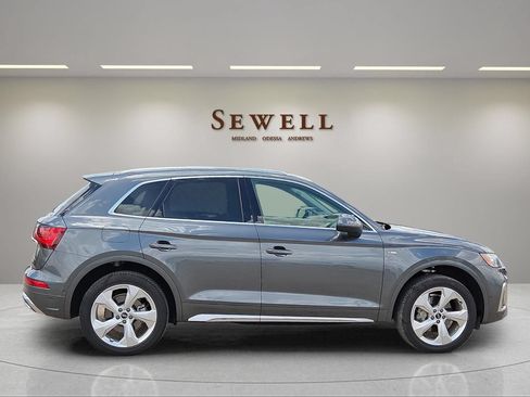 Used 2023 Audi Q5 2.0T Prestige AWD/4WD image 5