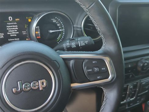 Used 2023 Jeep Wrangler Unlimited Sahara w/ Cold Weather Group AWD/4WD image 18