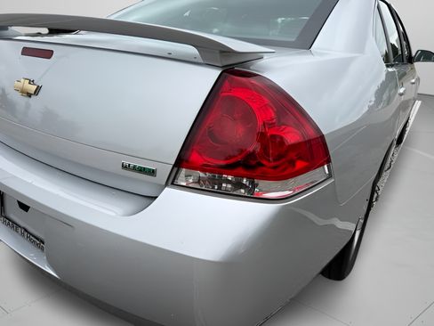 Used 2012 Chevrolet Impala LT FWD image 31