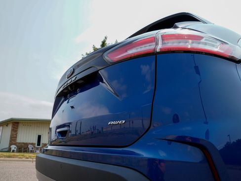 Used 2023 Ford Edge SEL AWD/4WD image 29