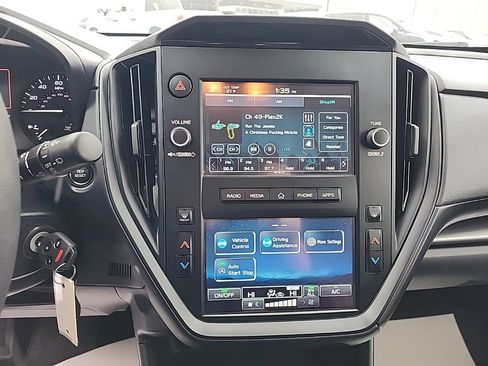 Used 2024 Subaru Impreza 2.0i image 17