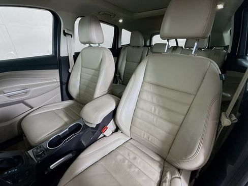 Used 2016 Ford Escape Titanium w/ Equipment Group 301A AWD/4WD image 23