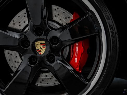 Used 2015 Porsche 911 Turbo image 87