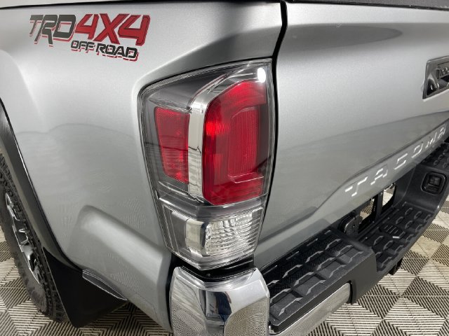 Used 2023 Toyota Tacoma TRD Off-Road AWD/4WD image 20