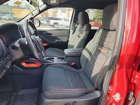 Used 2023 Nissan Frontier PRO-4X w/ Pro Convenience Package image 2