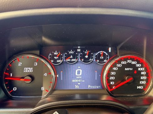 Used 2015 GMC Sierra 2500 Denali w/ Duramax Plus Package image 23