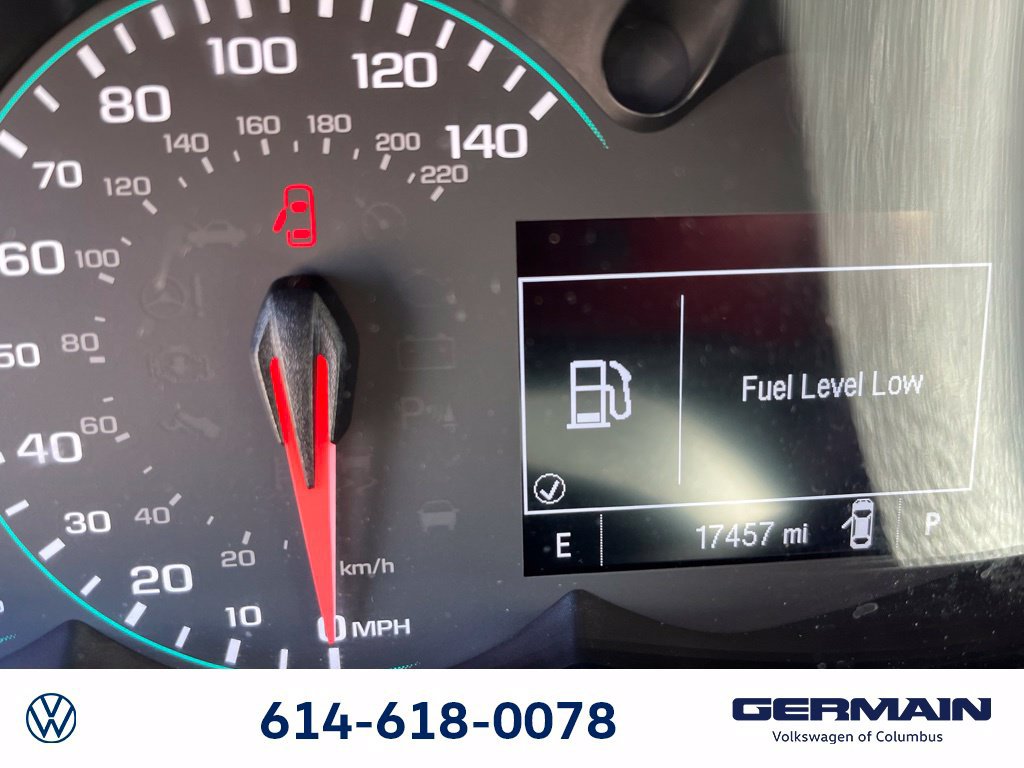 Used 2021 Chevrolet Trax LT w/ Redline Edition AWD/4WD image 25