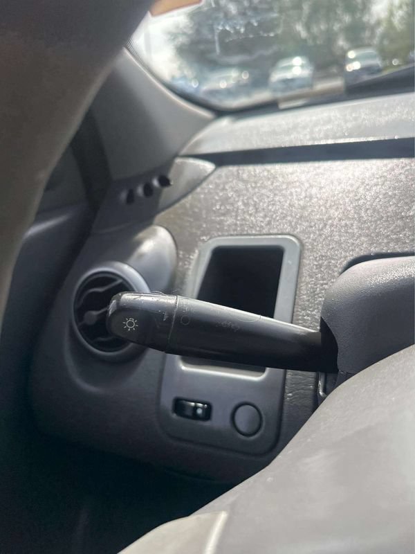 Used 2005 Saturn ION Level 2 FWD image 20