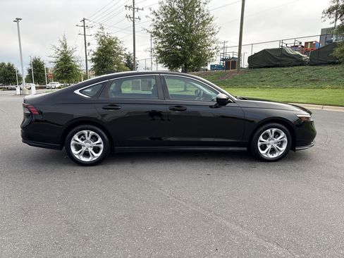Used 2024 Honda Accord LX image 10
