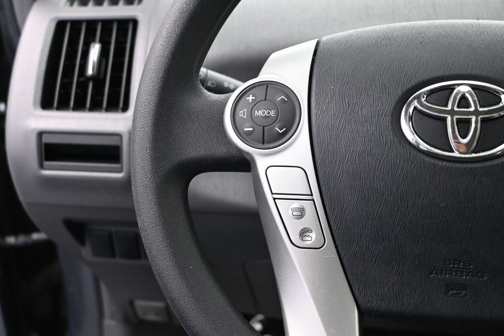 Used 2012 Toyota Prius V Two FWD image 31