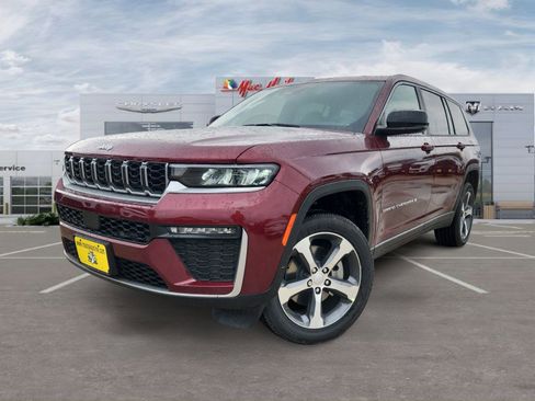 New 2026 Jeep Grand Cherokee L Limited RWD image 1