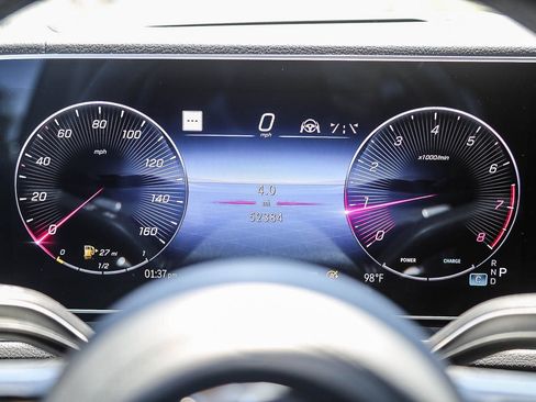 Used 2024 Mercedes-Benz GLS 580 4MATIC image 6