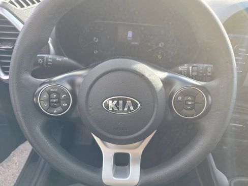 Used 2021 Kia Soul LX image 21
