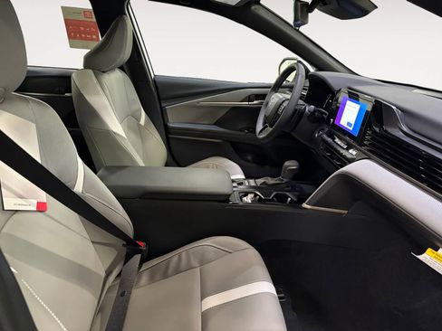 New 2026 Toyota Camry SE image 15