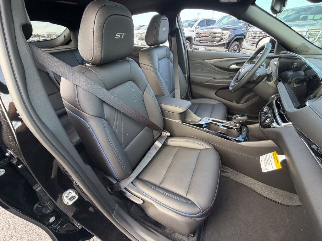 New 2026 Buick Envista Sport Touring w/ Convenience I Package FWD image 38