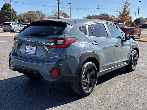 Used 2024 Subaru Crosstrek 2.0i image 4