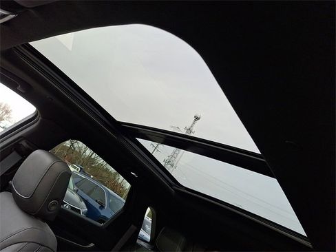 Certified 2024 Cadillac XT5 Premium Luxury w/ Technology Package image 11