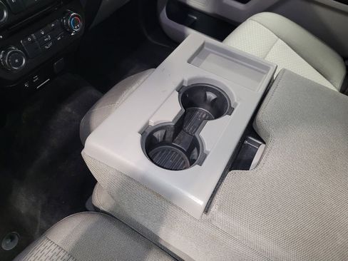 Used 2015 Ford F150 XLT image 26