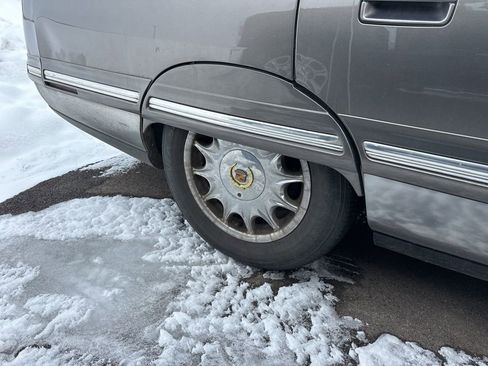 Used 1998 Cadillac De Ville image 8