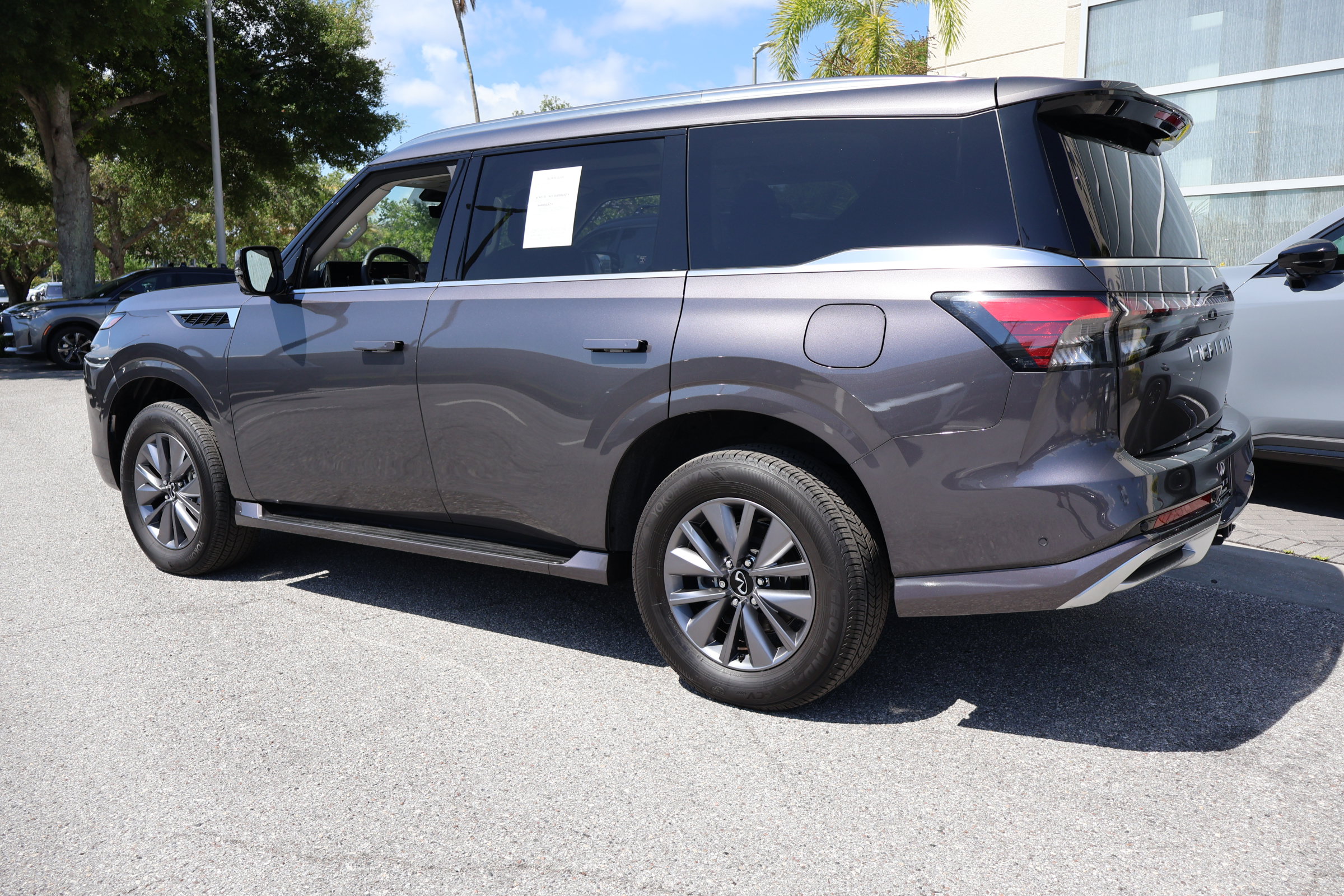 Certified 2025 INFINITI QX80 Pure RWD image 7