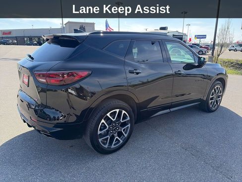 Used 2023 Chevrolet Blazer RS w/ Enhanced Convenience Package AWD/4WD image 6