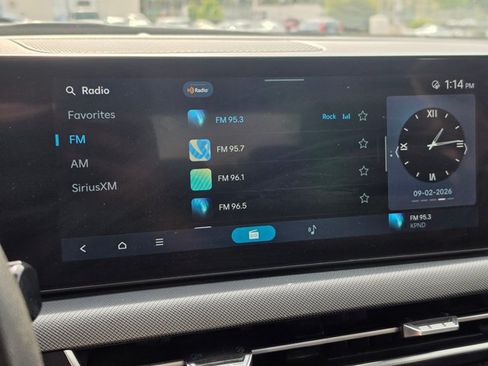 Used 2025 Hyundai Sonata SEL FWD image 30