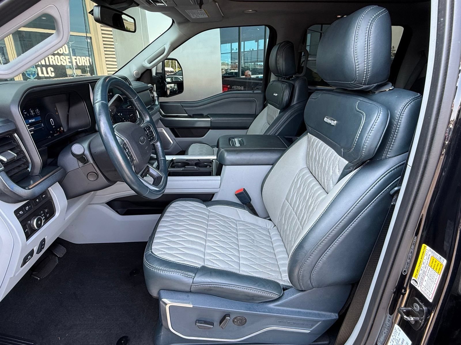 Used 2024 Ford F350 Limited w/ FX4 Off-Road Package AWD/4WD image 15