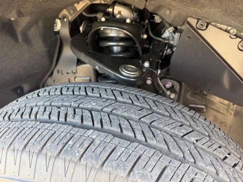 Used 2022 Toyota Tundra SR5 w/ SR5 Premium Package image 45